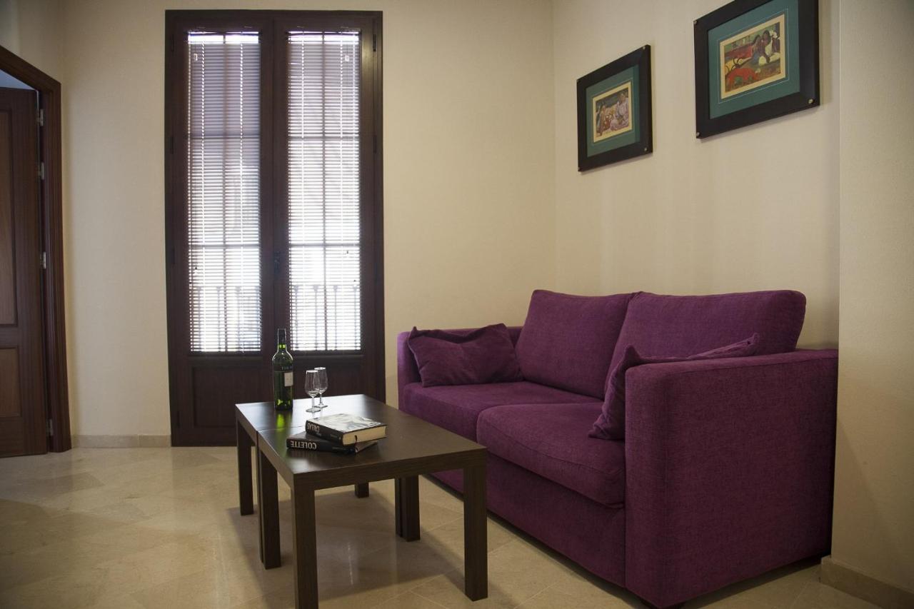 Rey De Sevilla Flats - Macarena Room photo