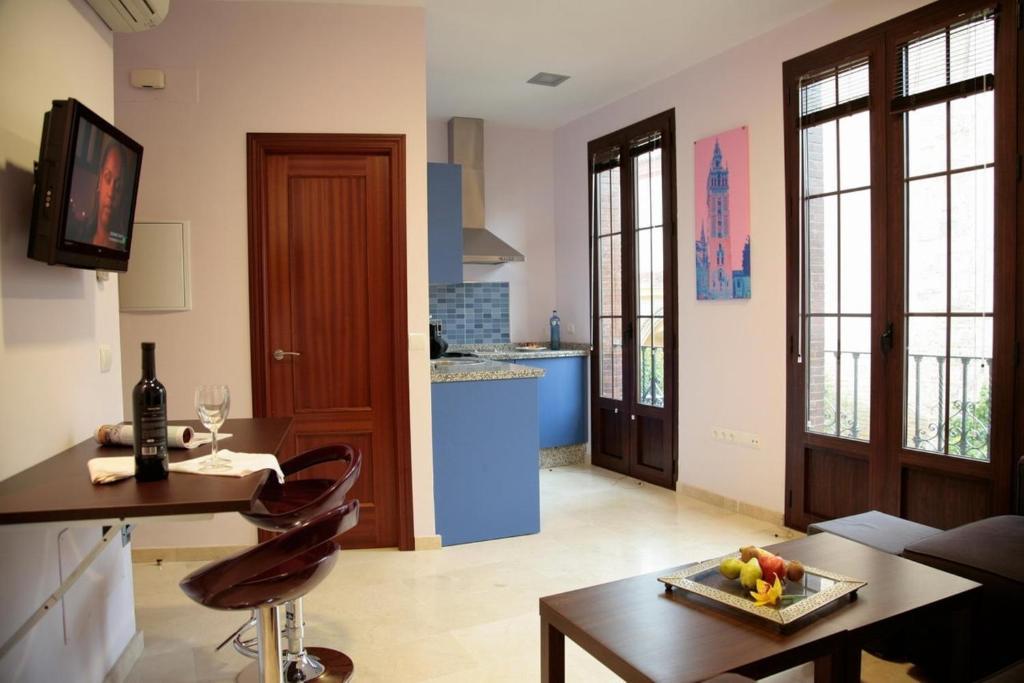 Rey De Sevilla Flats - Macarena Exterior photo